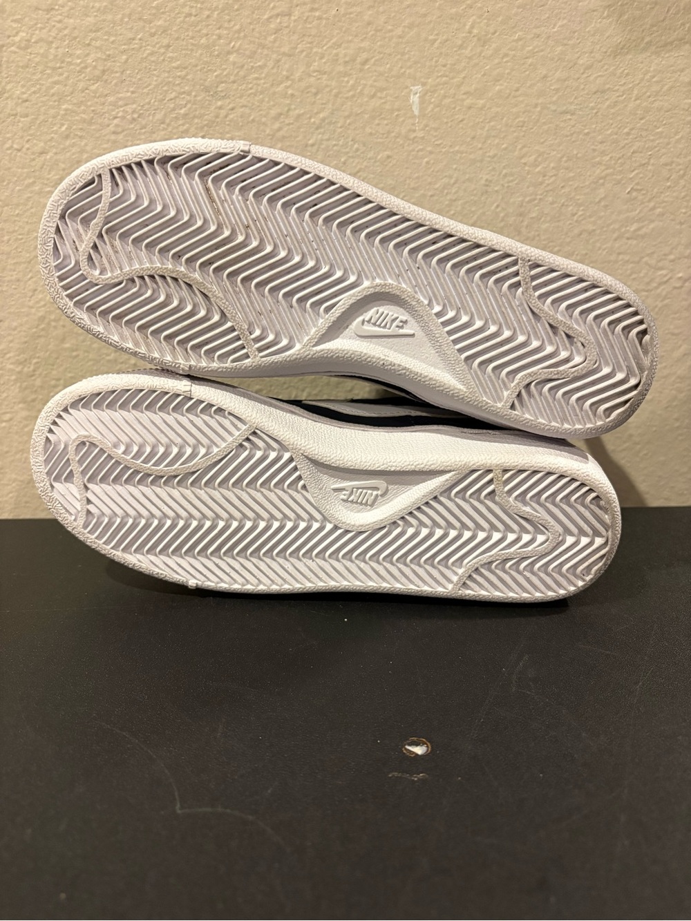 Nike Court Royale Unisex Kids Athletic Sneaker Blue/White 833536-400 Youth Sz 3Y - Picture 8 of 9